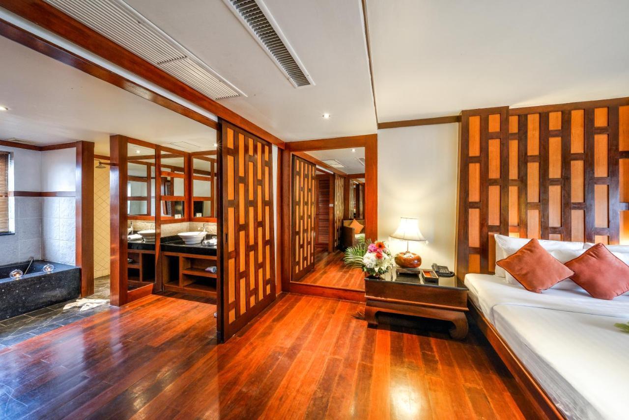 Baan Yin Dee Boutique Resort Phuket - Sha Plus Patong Екстериор снимка