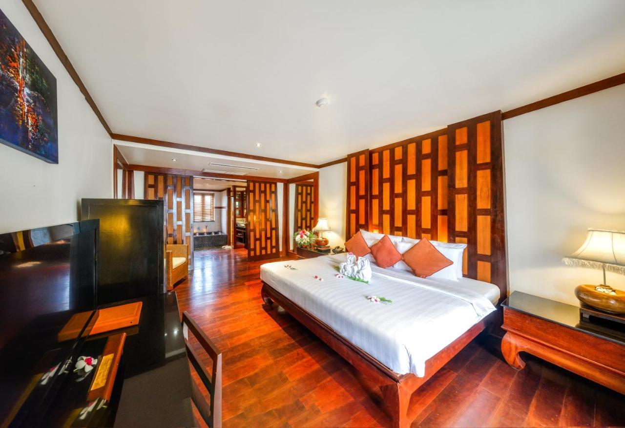 Baan Yin Dee Boutique Resort Phuket - Sha Plus Patong Екстериор снимка